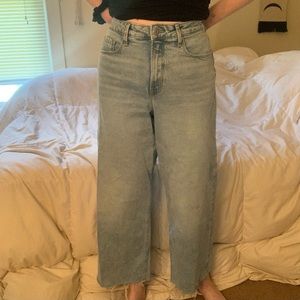 Wide leg jeans